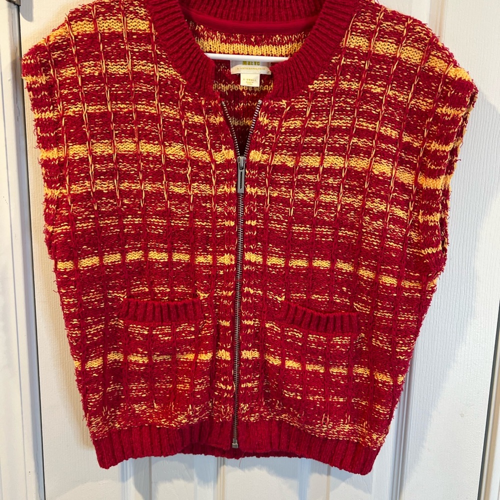 Women’s sweater